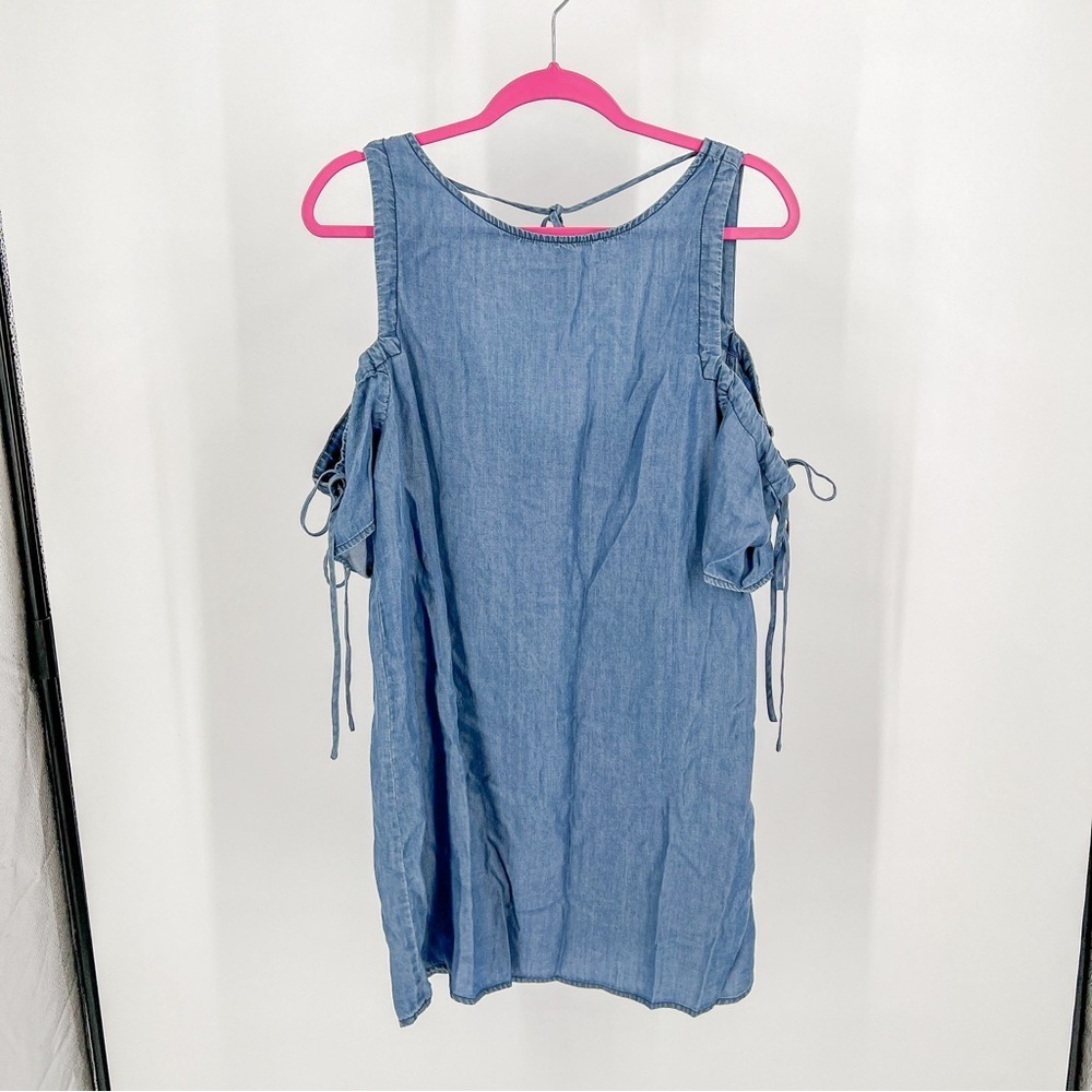 1250°C Cold Shoulder Jean Dress
